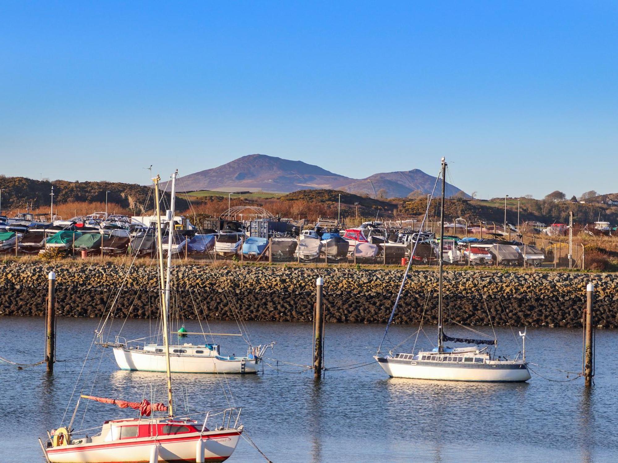 Vila 7 Min Y Traeth Pwllheli Exteriér fotografie
